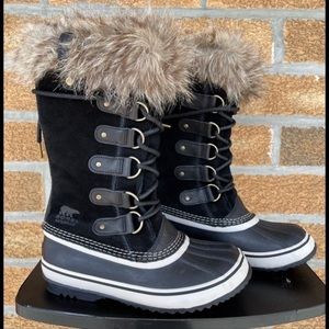 Sorel Women's Joan Of Arctic  Boot Black 7